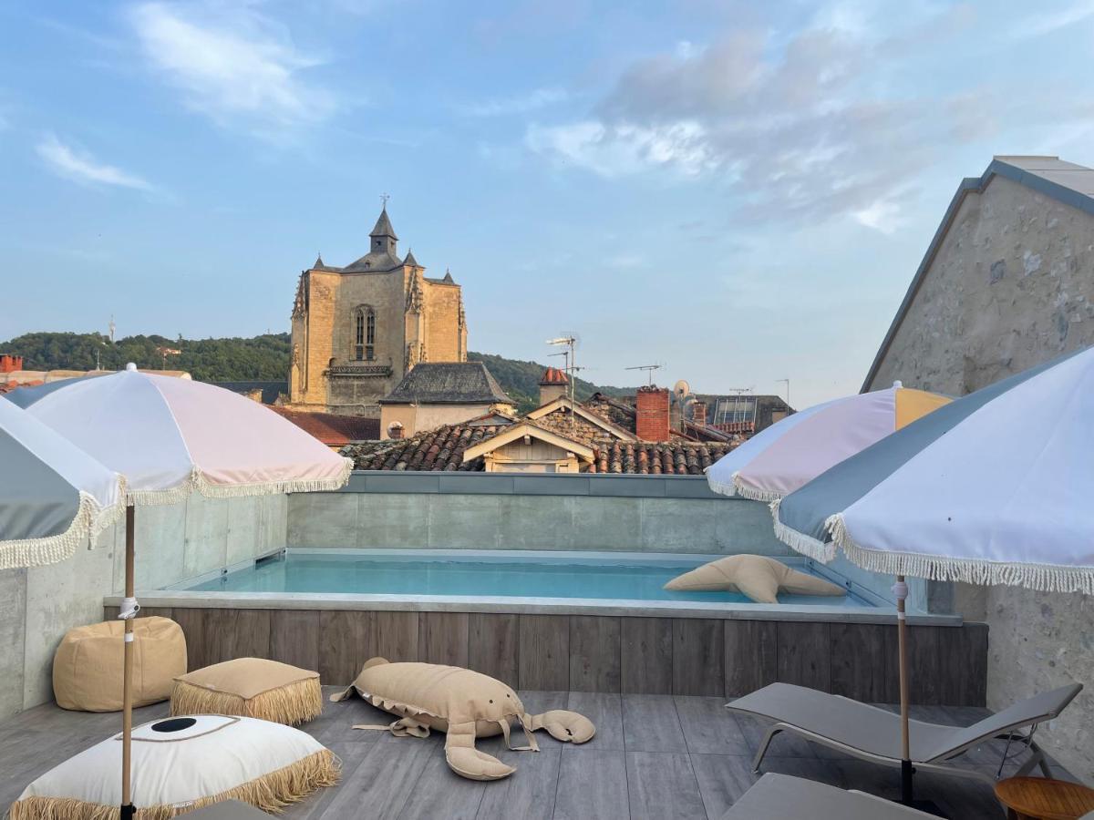 Appart'Hotel Les Fleurines By Urban Style Villefranche-de-Rouergue Exterior foto