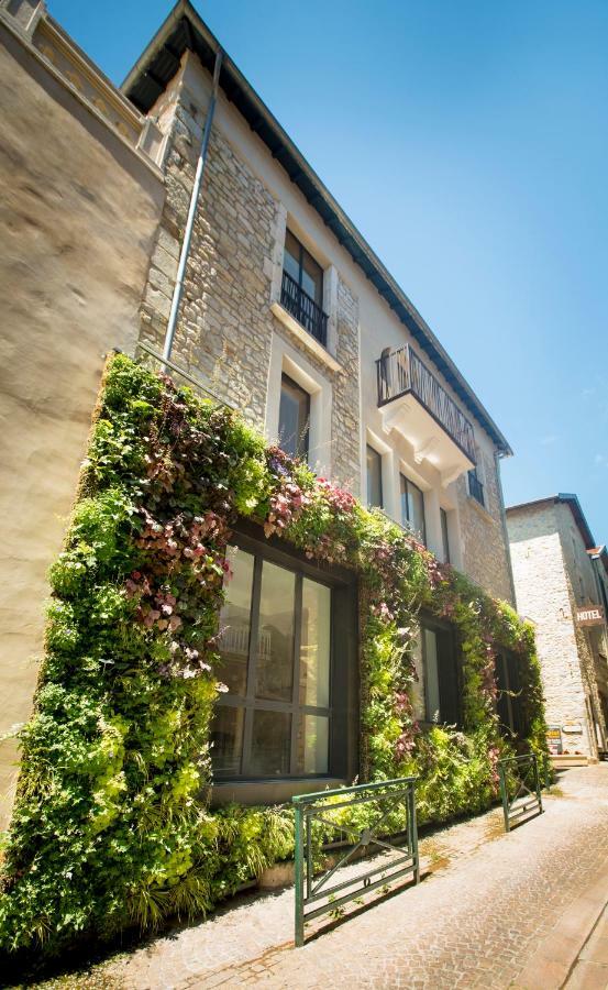 Appart'Hotel Les Fleurines By Urban Style Villefranche-de-Rouergue Exterior foto
