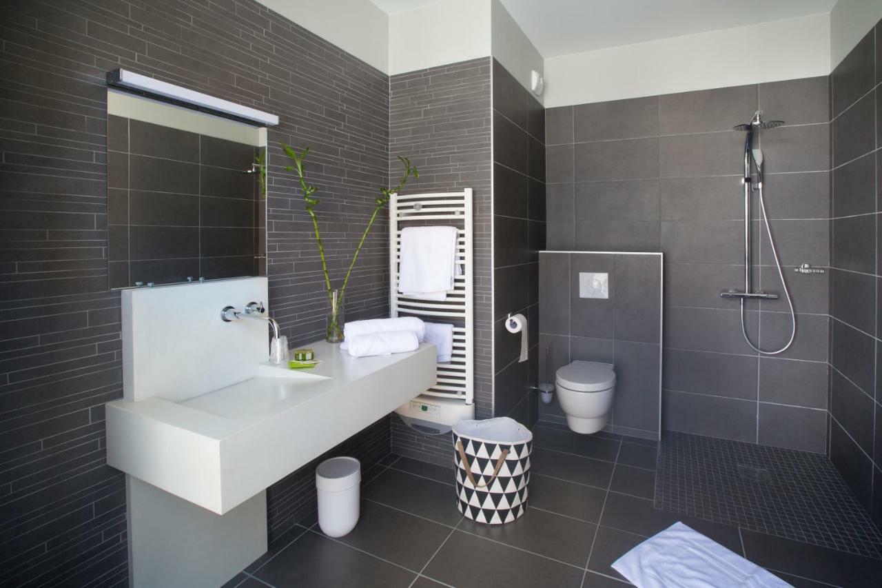 Appart'Hotel Les Fleurines By Urban Style Villefranche-de-Rouergue Exterior foto